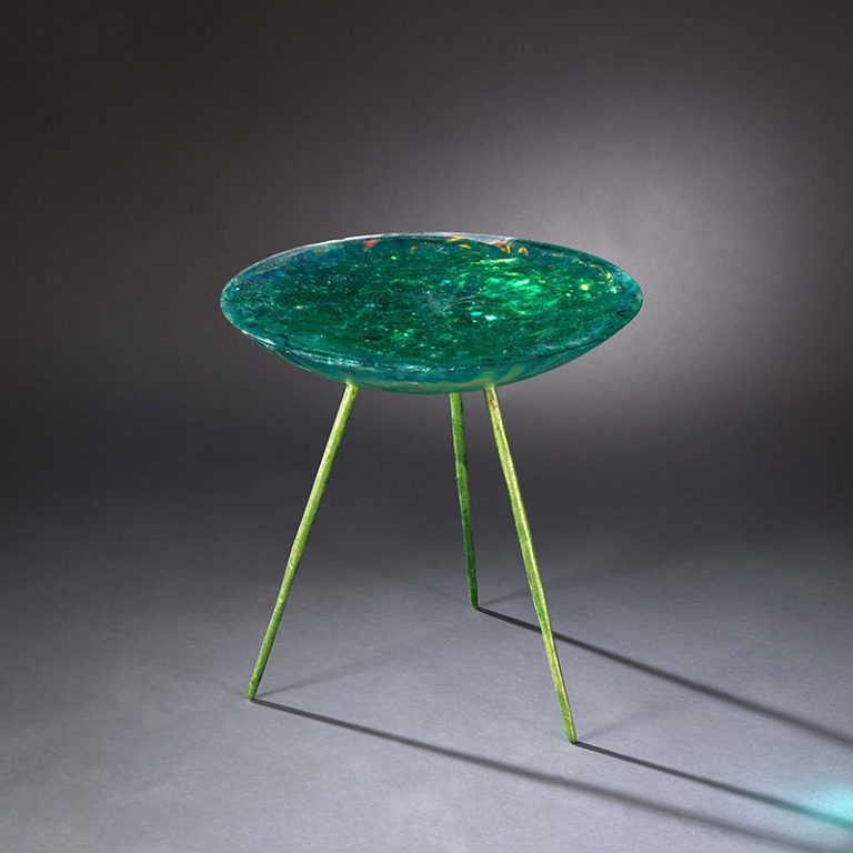 Table Emerald