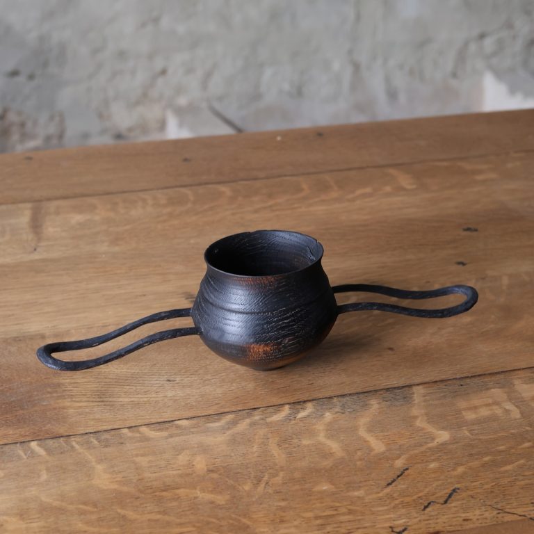 Amphora in Flight II
