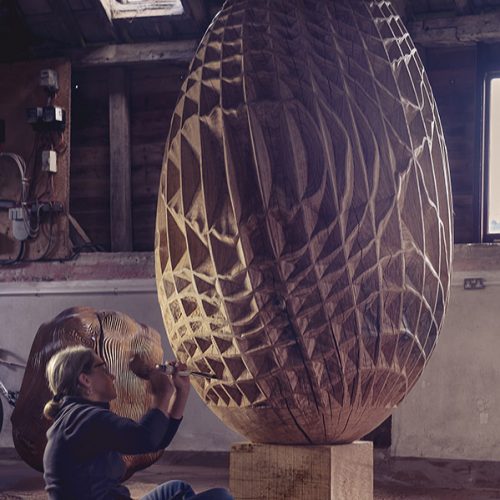 Alison at work on Uovo